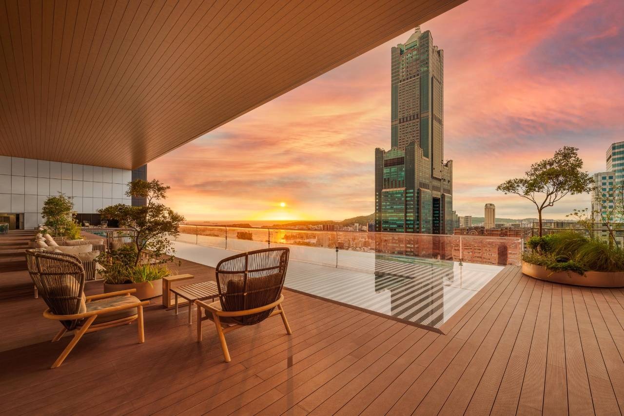 【高鐵+三麗鷗萌旅號】CxM高雄巨蛋演唱會‧承億酒店自由行雙人套票2天(門票$6,280區)